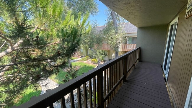 Building Photo - 1109 Camino Del Valle