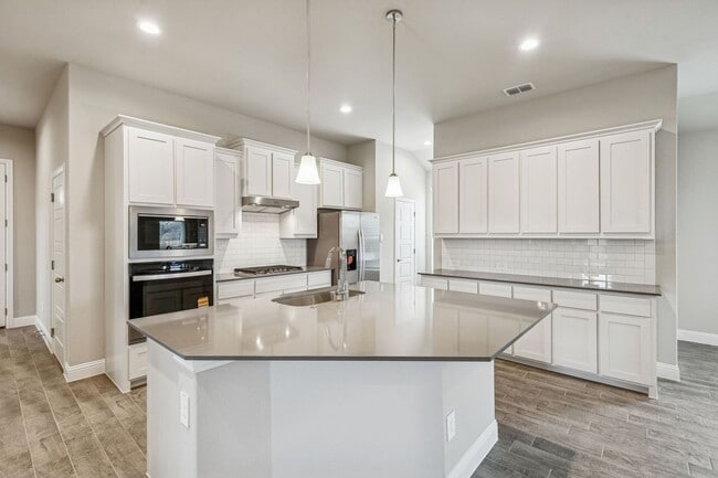 Building Photo - Bright, Brand-New Living in Denton’s Eagle Cree