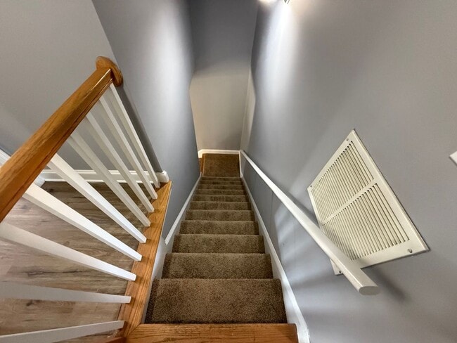 Building Photo - 242 Madison Heights