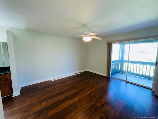 Building Photo - 1617 NE Nautical Pl