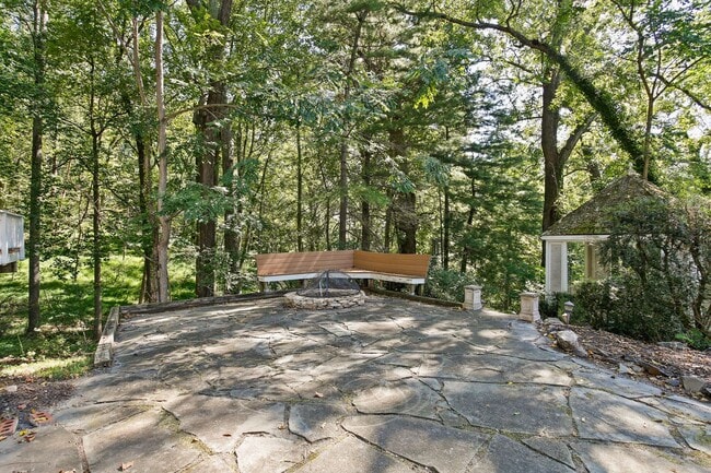 Building Photo - Unique 4BR Farmhouse with Modern Comfort o...
