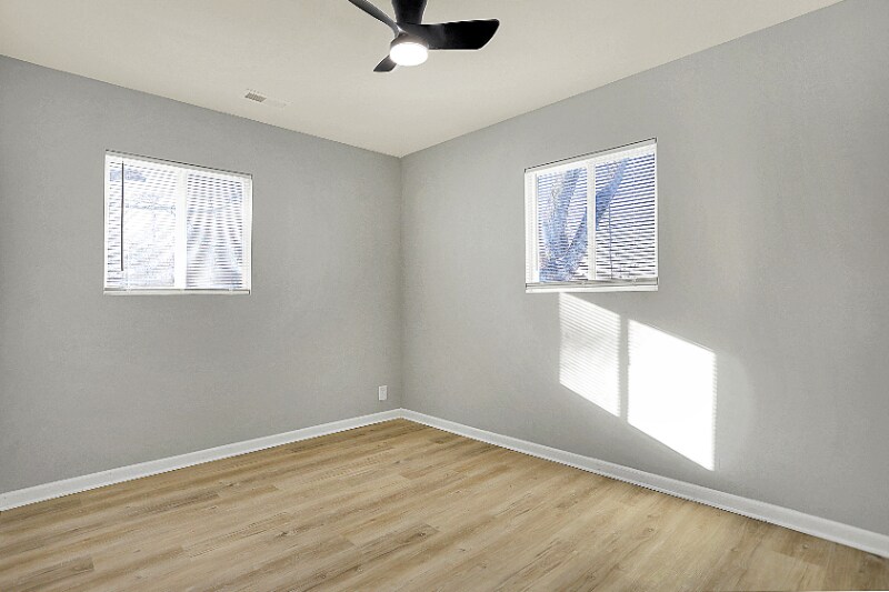 Building Photo - 8810 Beechwood Ave