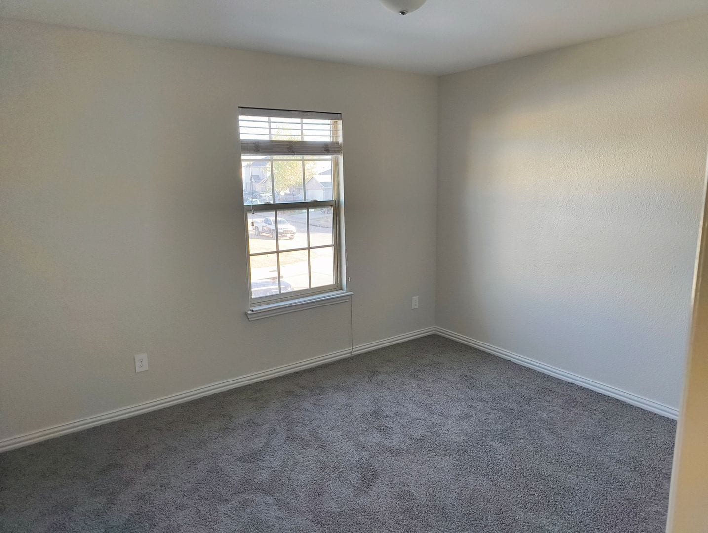 Building Photo - 1432 Sierra Estate Trail