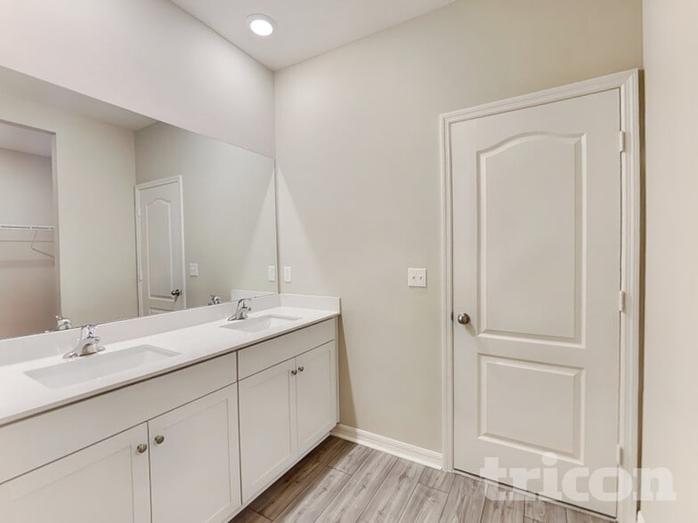 Building Photo - 151 Sailors Landing Ct