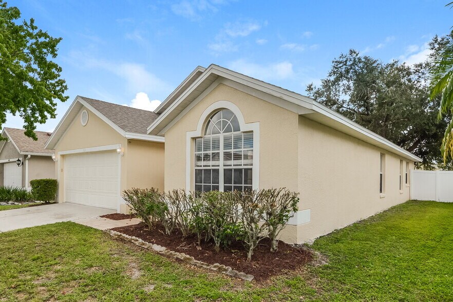 Building Photo - 10710 Wildlife Pl