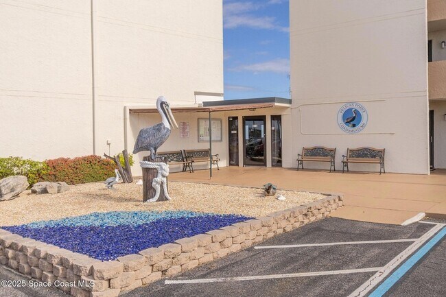 Building Photo - 2465 S Washington Ave