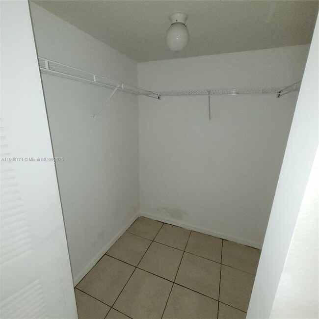 Building Photo - 17612 NW 25th Ave