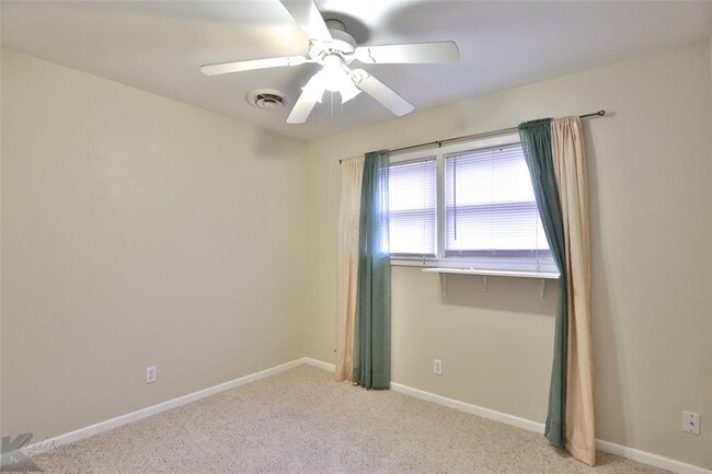 Building Photo - 3101 Sayles Blvd