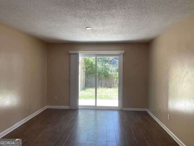 Building Photo - 500 S Orange Edwards Blvd