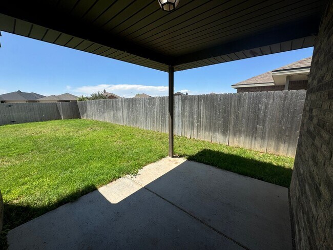 Building Photo - Available House in Windstone