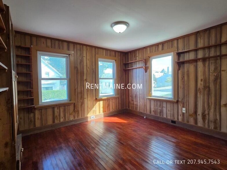 Building Photo - 16 Kendall St