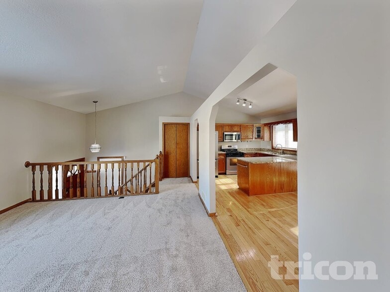 Building Photo - 8009 Delano Way