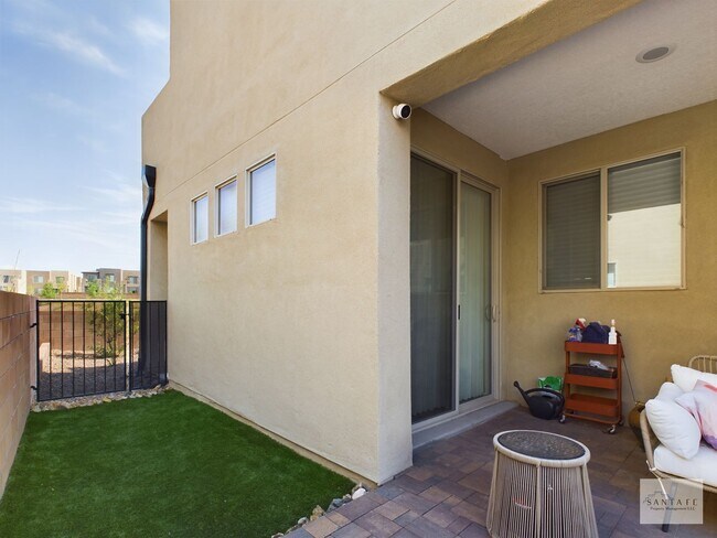 Building Photo - 5222 Gold Hl Ln