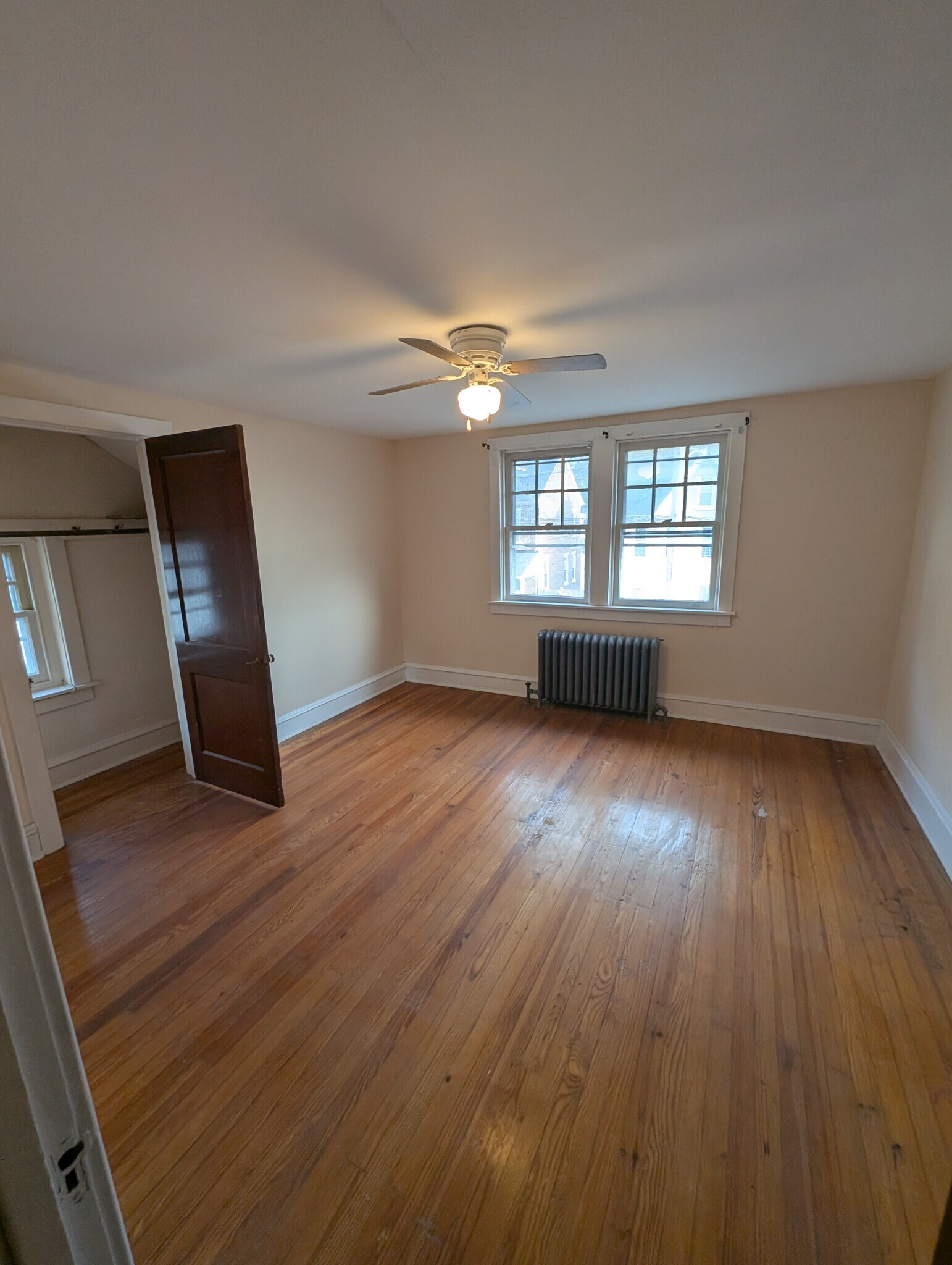 Building Photo - 463 Spruce St