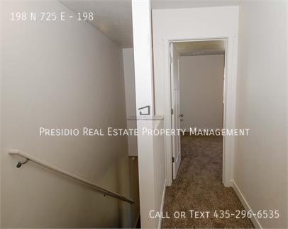 Building Photo - 198 N 725 E