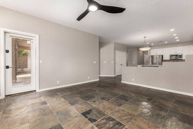 Building Photo - 7690 E San Fernando Dr