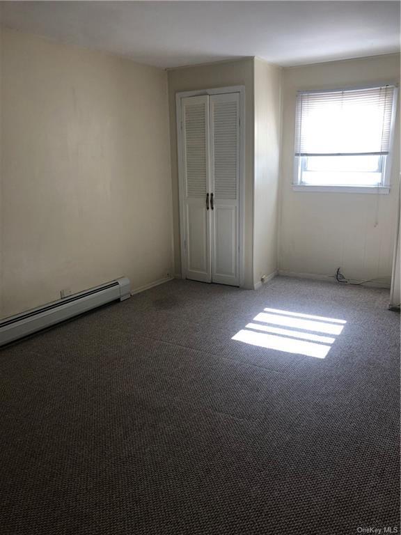 Building Photo - 40 Bluefields Ln