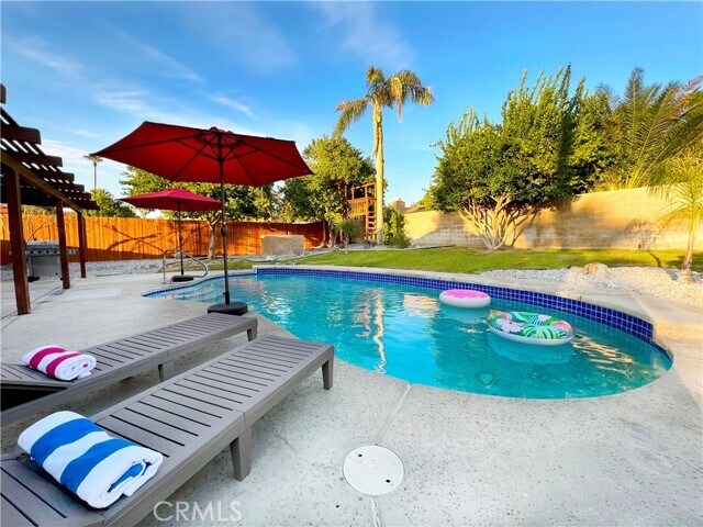 Primary Photo - 34380 Linda Way