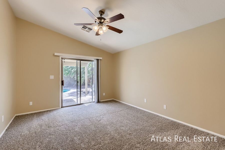 Building Photo - 13281 W Mauna Loa Ln