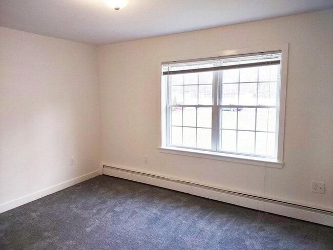 Building Photo - 20 Cutler St