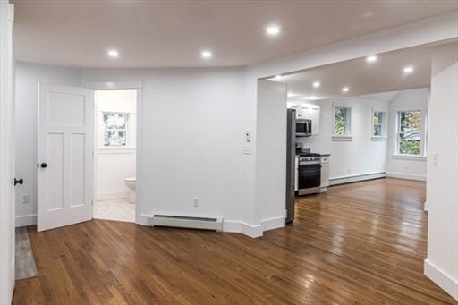 Building Photo - 92 Washington St