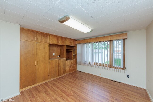 Building Photo - 4441 Baintree Rd