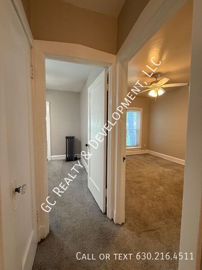 Building Photo - 1504 Pitner Ave