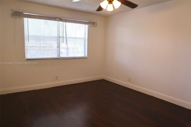 Building Photo - 8801 Wiles Rd