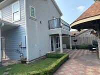 Building Photo - 6723 Avenue R