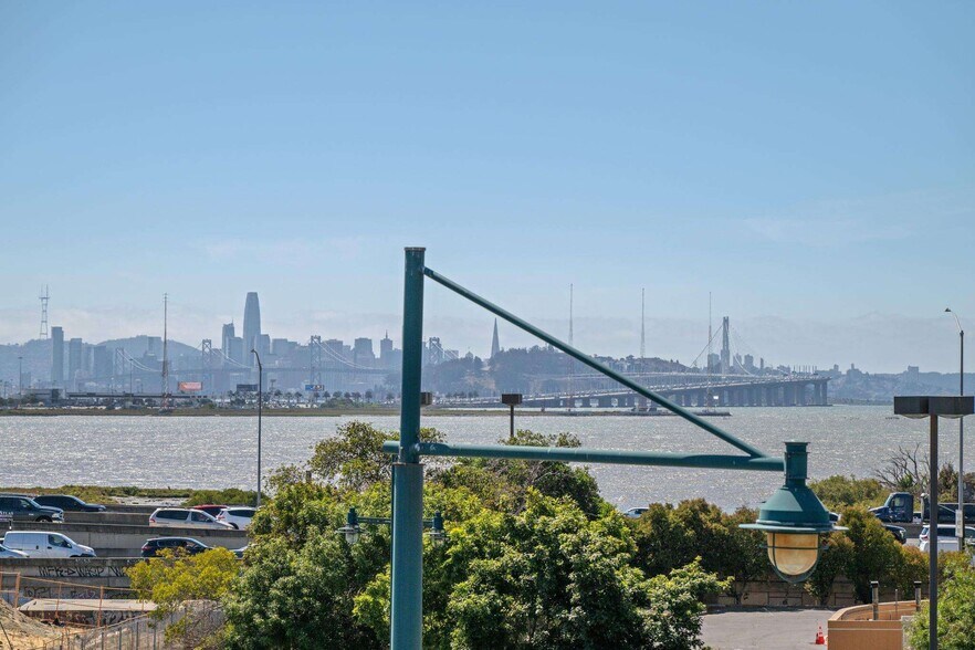 Building Photo - 1535 Brunswig Ln