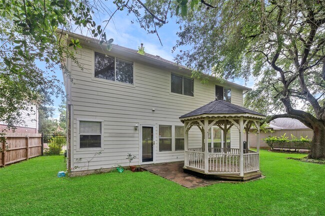 Building Photo - 3327 Shady Glen Ln