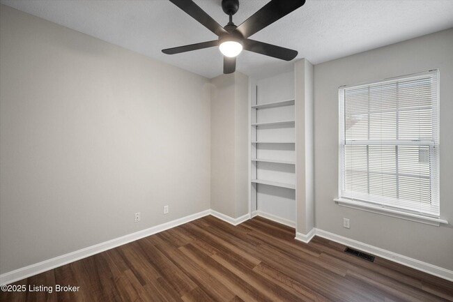 Building Photo - 12428 Brothers Ave