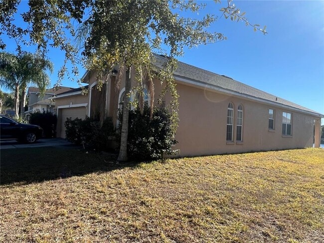 Building Photo - 617 Lake Biscayne Way