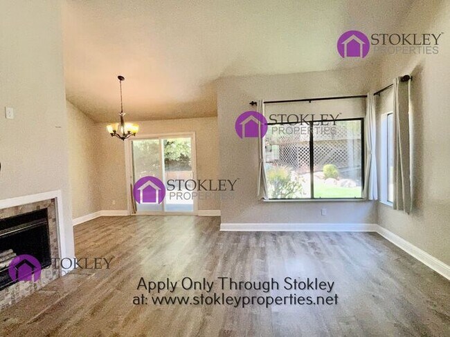 Building Photo - 538 Mesa Verde Pl