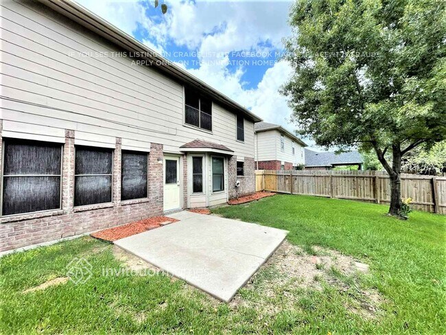 Building Photo - 9818 Golden Prairie Ln