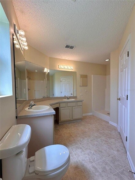 Building Photo - 89 Berkshire Ln