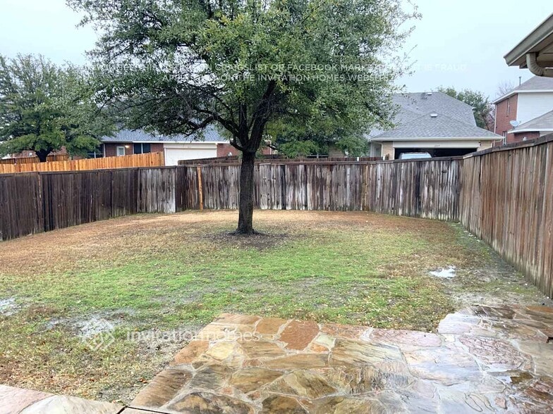 Building Photo - 2834 Clear Creek Dr