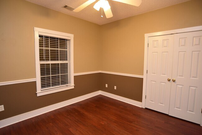 Building Photo - Single Family Home in Richmond Hill 4BR/3Bath