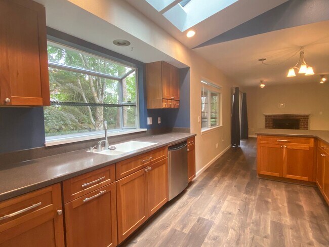 Building Photo - Great Home for rent