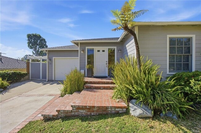 Building Photo - 3513 May St