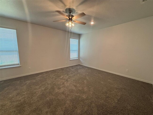 Building Photo - 725 Freedom Cir