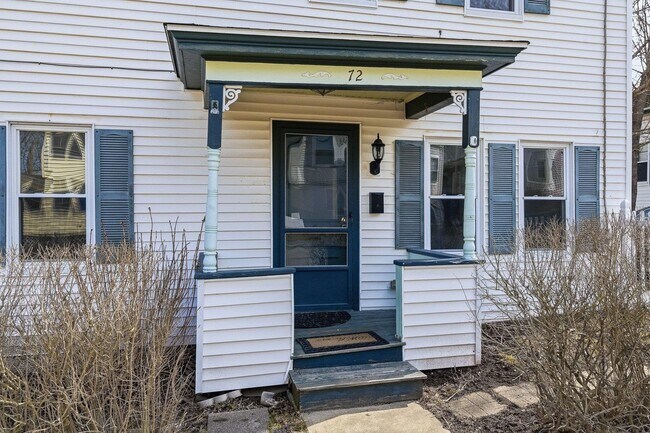 Building Photo - 72 Union St