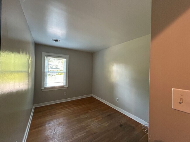 Building Photo - 10012 Copperwood Ct
