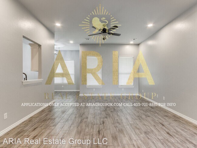 Building Photo - 3 br, 2 bath House - 948 Fox Run Ln.