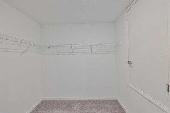 Building Photo - 15411 Miller Creek Dr