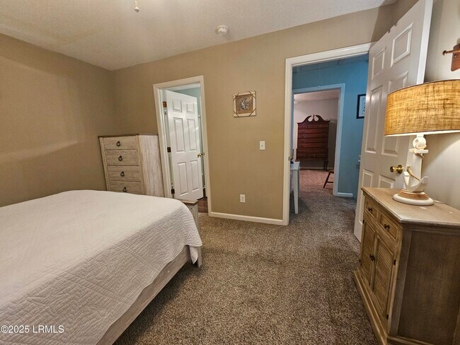 Building Photo - 1105 13th St