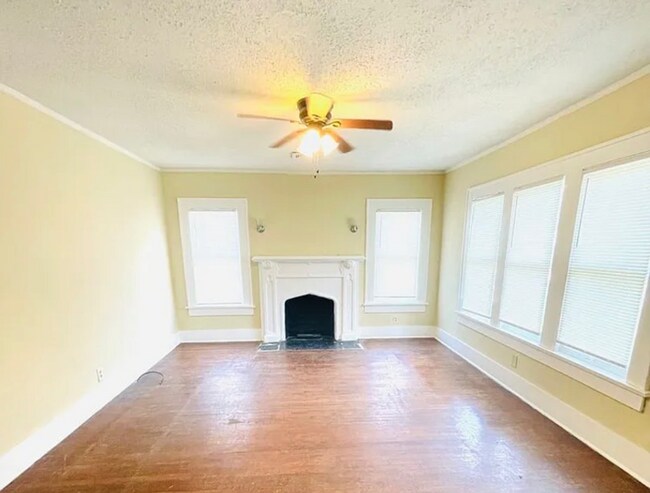 Building Photo - Spacious 4 Bed/2 Bath Single Family Home in Montgomery, AL - Available 11/3 - $1200