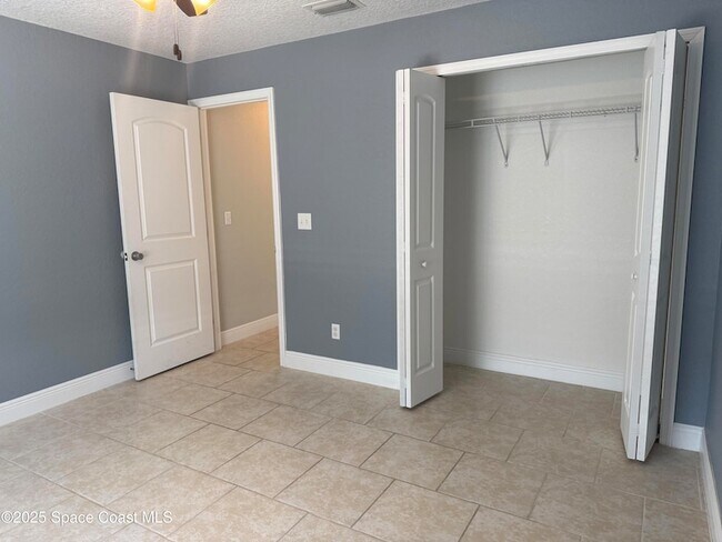 Building Photo - 189 Ocean Breeze Cir