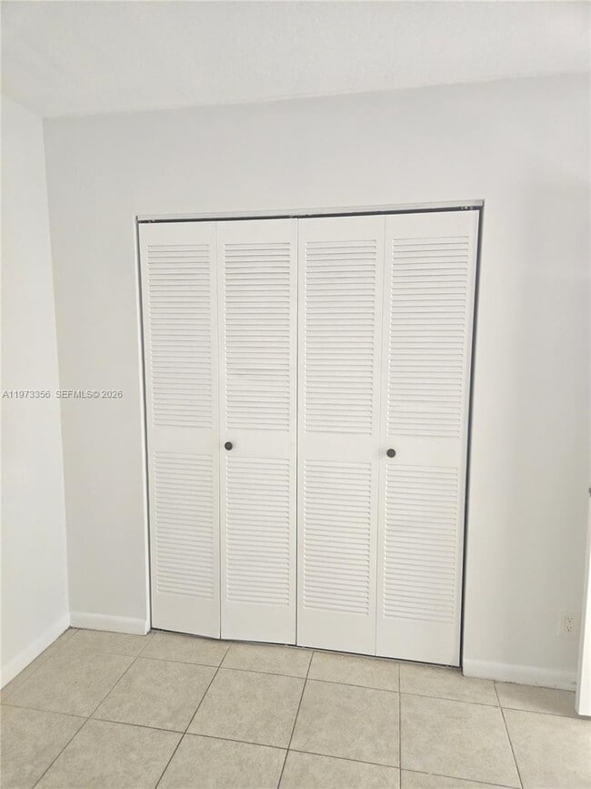 Building Photo - 8750 Royal Palm Blvd