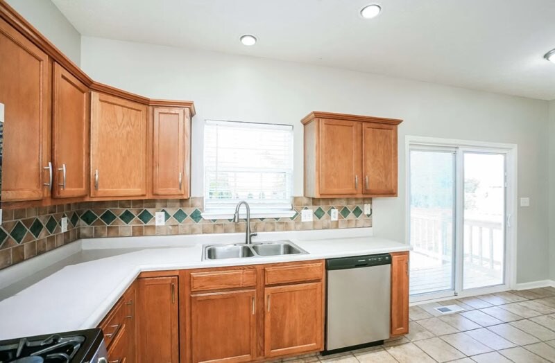 Building Photo - 10140 Cheswick Ln